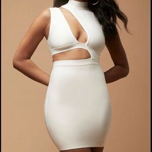 Forever 21 x Herve Leger white cutout bandage mini.
Brand: HERVÉ LÉGER